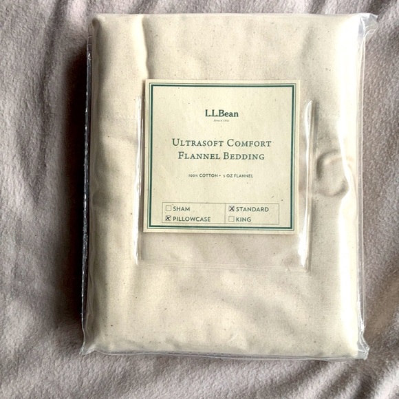 L.L. Bean ULTRA SOFT COMFORT FLANNEL BEDDING SET - Picture 2 of 5
